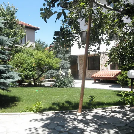 Boutique Ikonomov