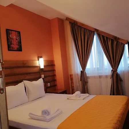 Boutique Ikonomov Πανσιόν 3*