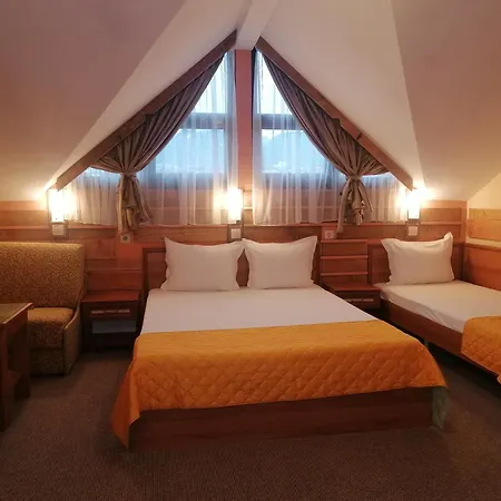 Πανσιόν Boutique Ikonomov 3*