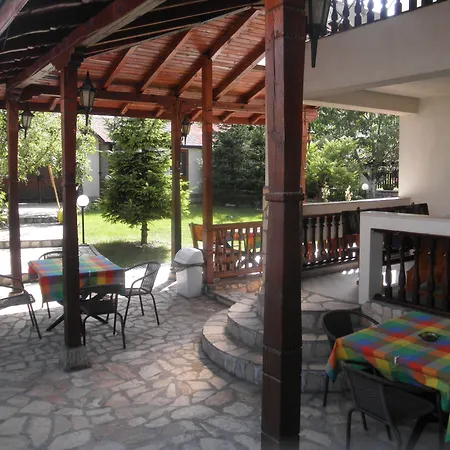 Boutique Ikonomov Vendégház 3*